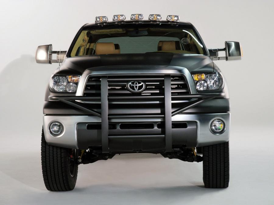  Toyota Tundra Dually Diesel Concept 2007 года  (фото 6 из 6)